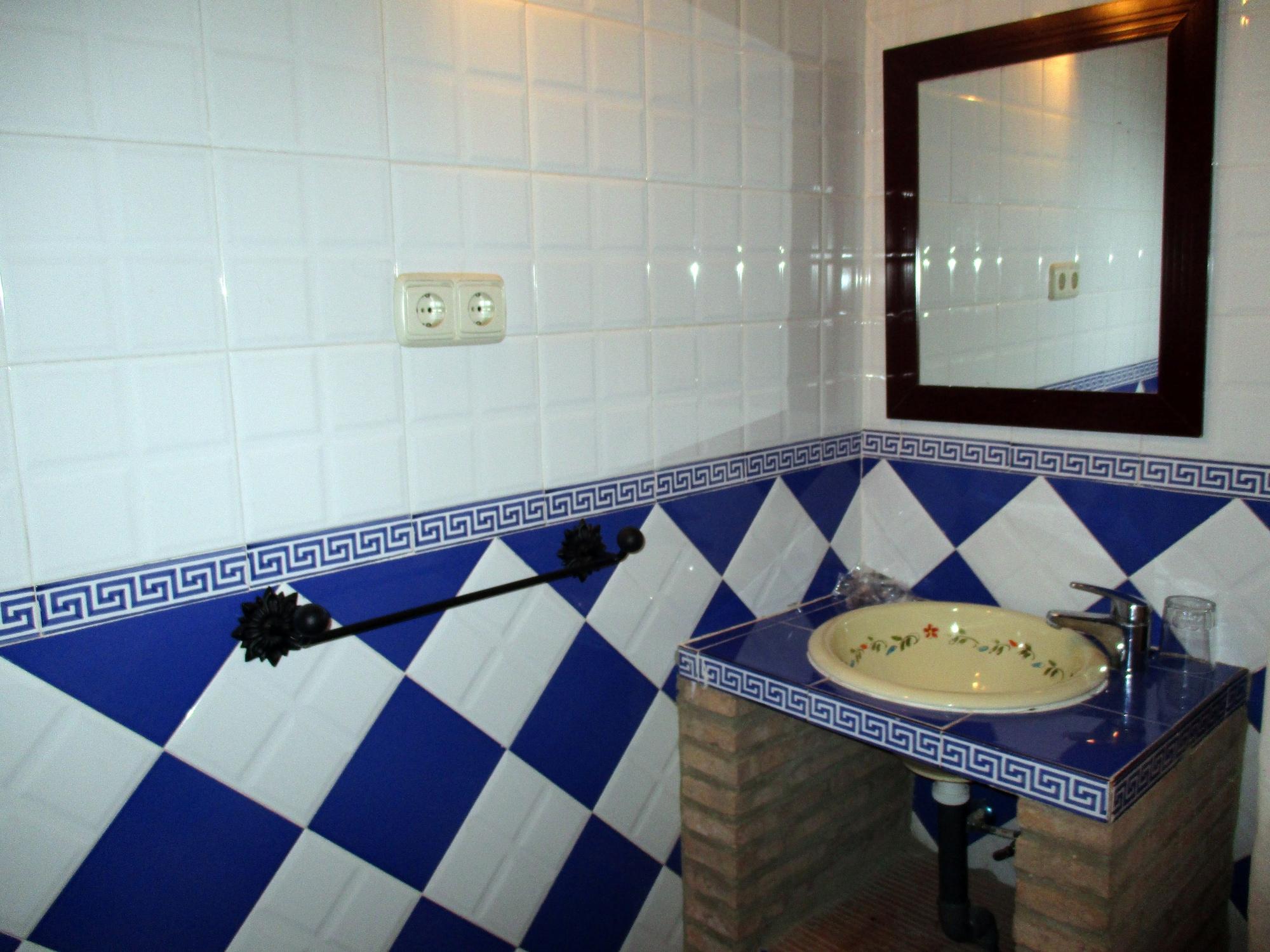 Hotel Marina Huelva Buitenkant foto