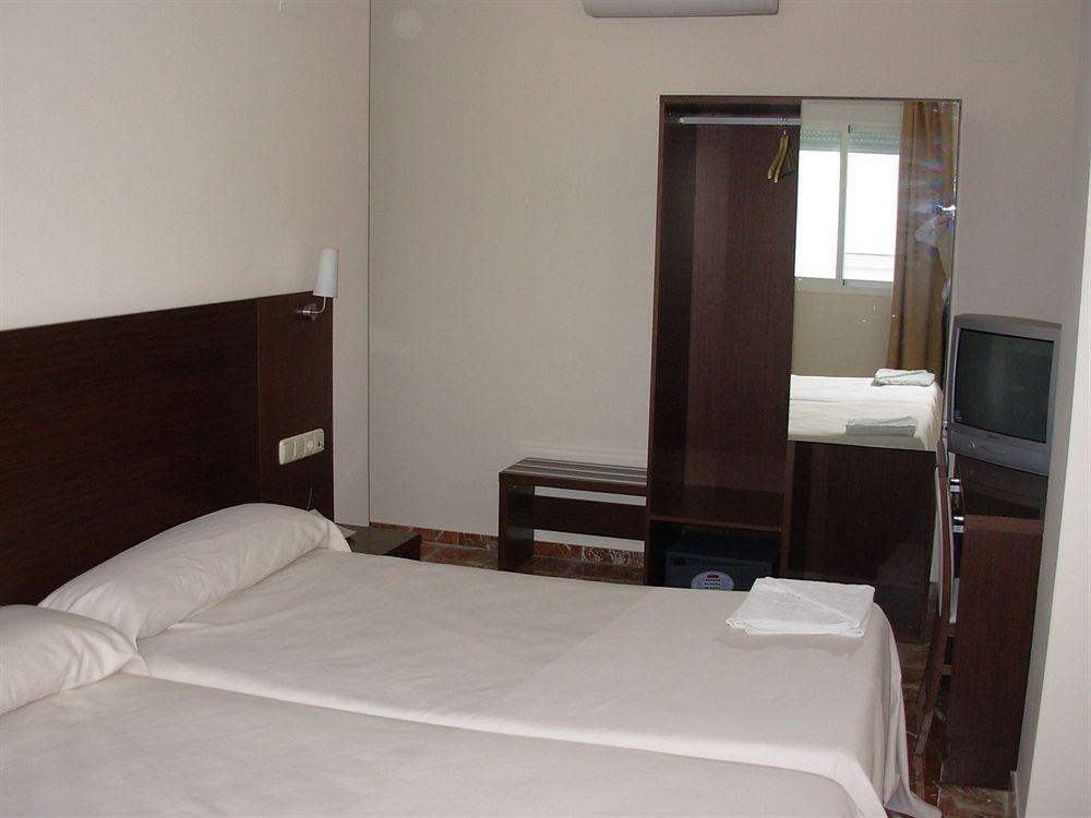 Hotel Marina Huelva Buitenkant foto